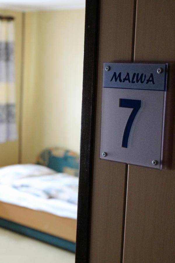 Bar Malwa Motel Aleksandrów Łódzki Екстериор снимка