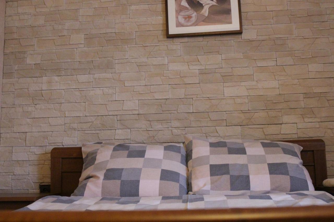 Bar Malwa Motel Aleksandrów Łódzki Екстериор снимка