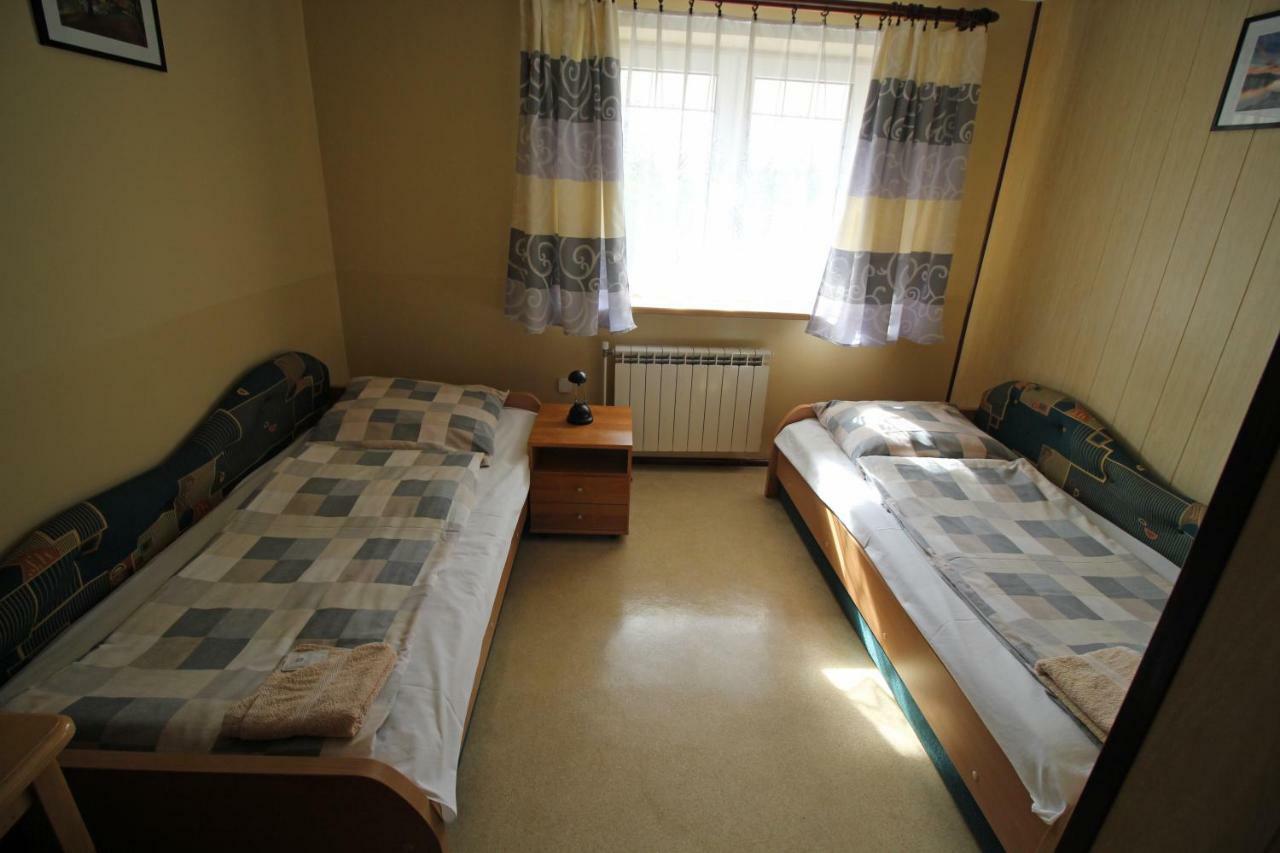 Bar Malwa Motel Aleksandrów Łódzki Екстериор снимка